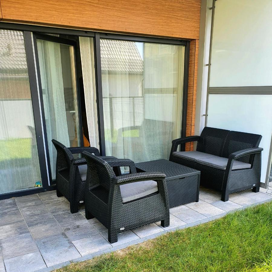 אוסטרוני מורסקי Apartament Dar Pomorza 20M Do Plazy Ustronie Apartments מראה חיצוני תמונה
